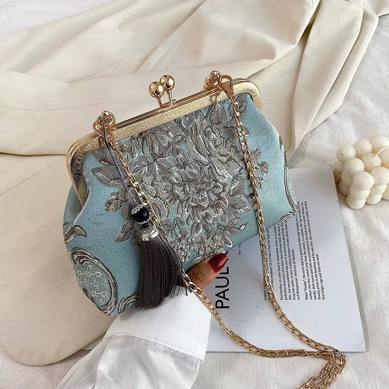 Chain Women Shoulder Crossbody Autumn Vintage Fashion Flowers Kiss Lock Shell Bag