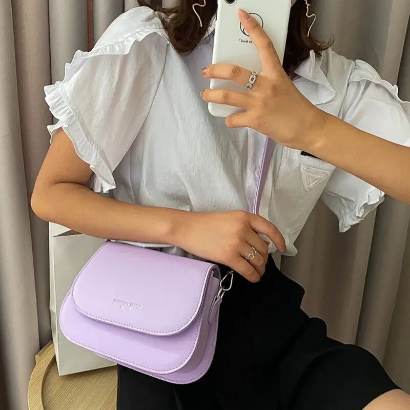 Women'S Crossbody Bag New Solid Color Fashionable Flipped Bag Retro Casual Simple Crossbody Bag