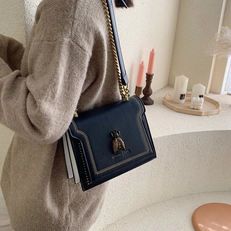 CGCBAG Luxury Brand Women 2026 New Retro Bee Female Shoulder Bag 