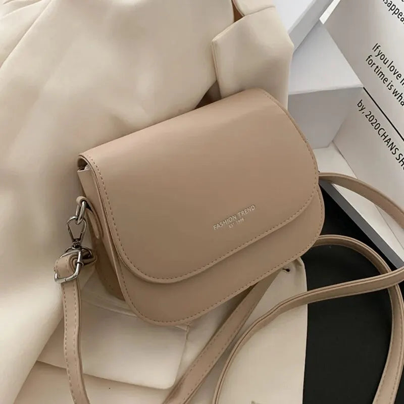 Women'S Crossbody Bag New Solid Color Fashionable Flipped Bag Retro Casual Simple Crossbody Bag