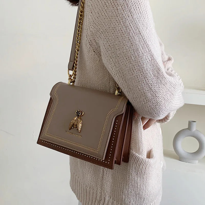 CGCBAG Luxury Brand Women 2026 New Retro Bee Female Shoulder Bag 